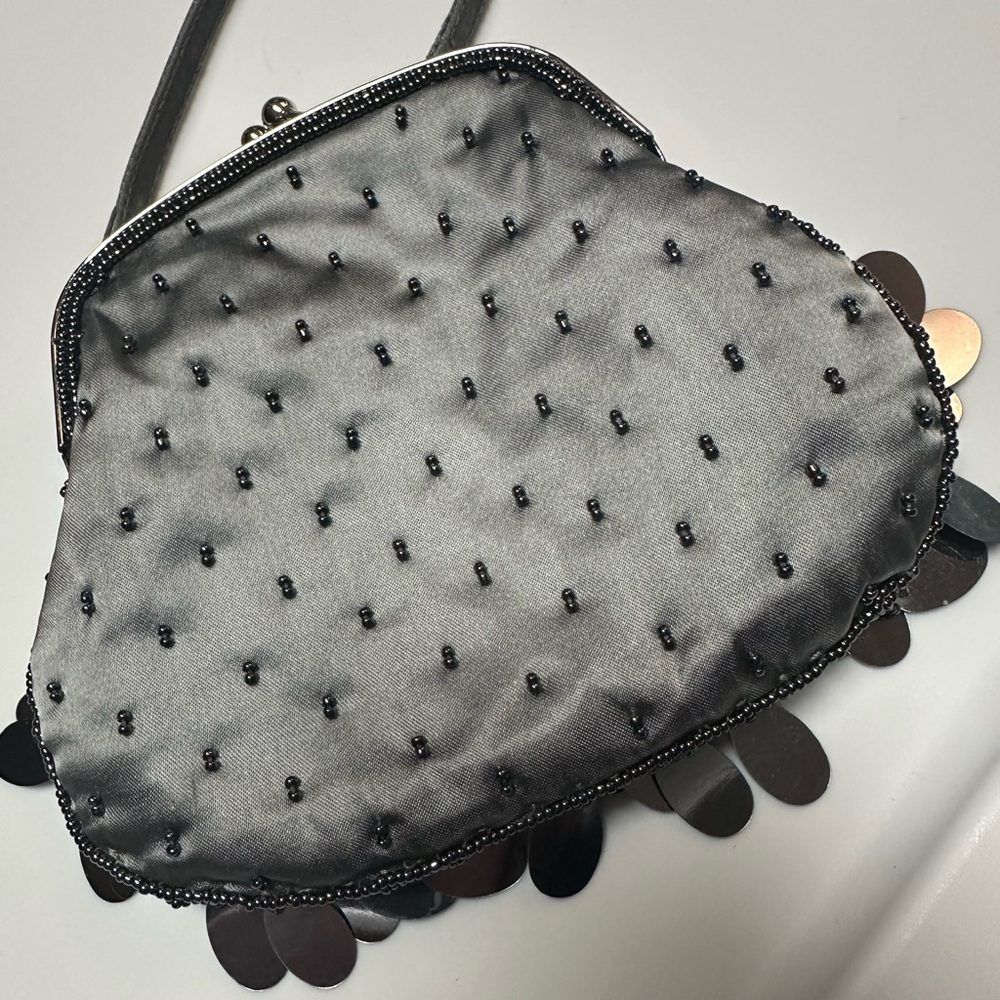 Formal Wedding Guest Evening bag EUC Silver Sequin Palettes NWOT - Picture 3 of 4